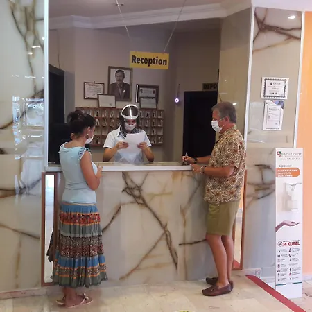 Club Urgenc * Ayvalı