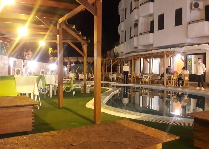 Club Urgenc ホテル