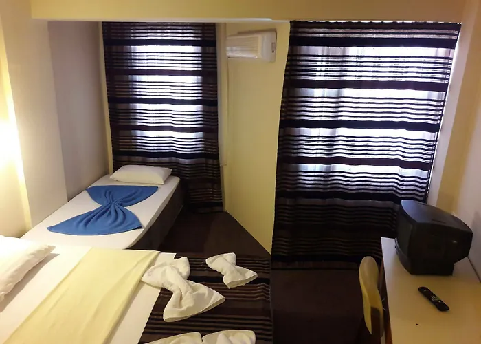 Club Urgenc * Ayvalı