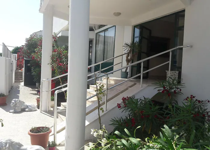 Club Urgenc ホテル